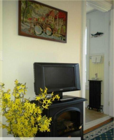 The Stirling House Waterfront Inn กรีนพอร์ต ภายนอก รูปภาพ